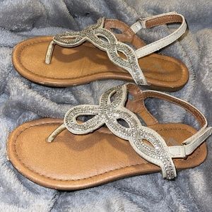 Nina Girls Thong Sandals with ankle strap Size 13